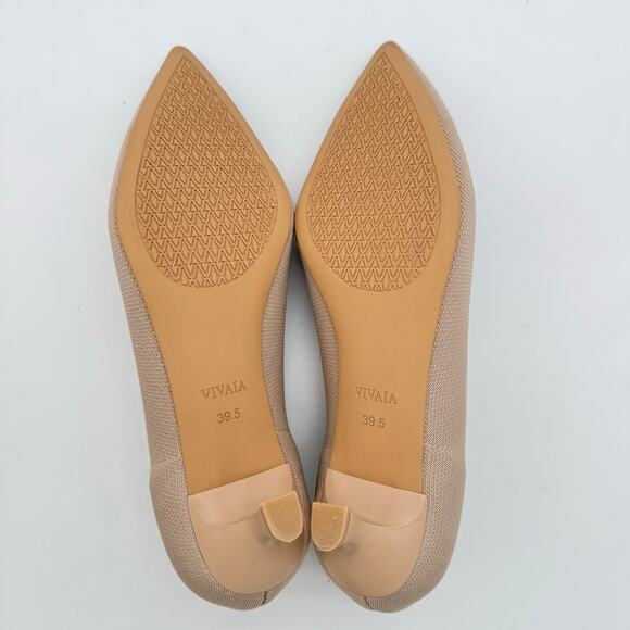 Vivaia Scarlett Pointed Toe Kitten Heels Old Money Almond Comfort Heels 8.5 - Picture 7 of 9